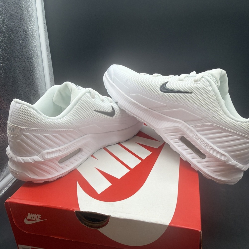 NEW Nike Air Max BIA White Black Grey Tennis SHOES Men's 8.5 Womens 109414-100 - Picture 8 of 9